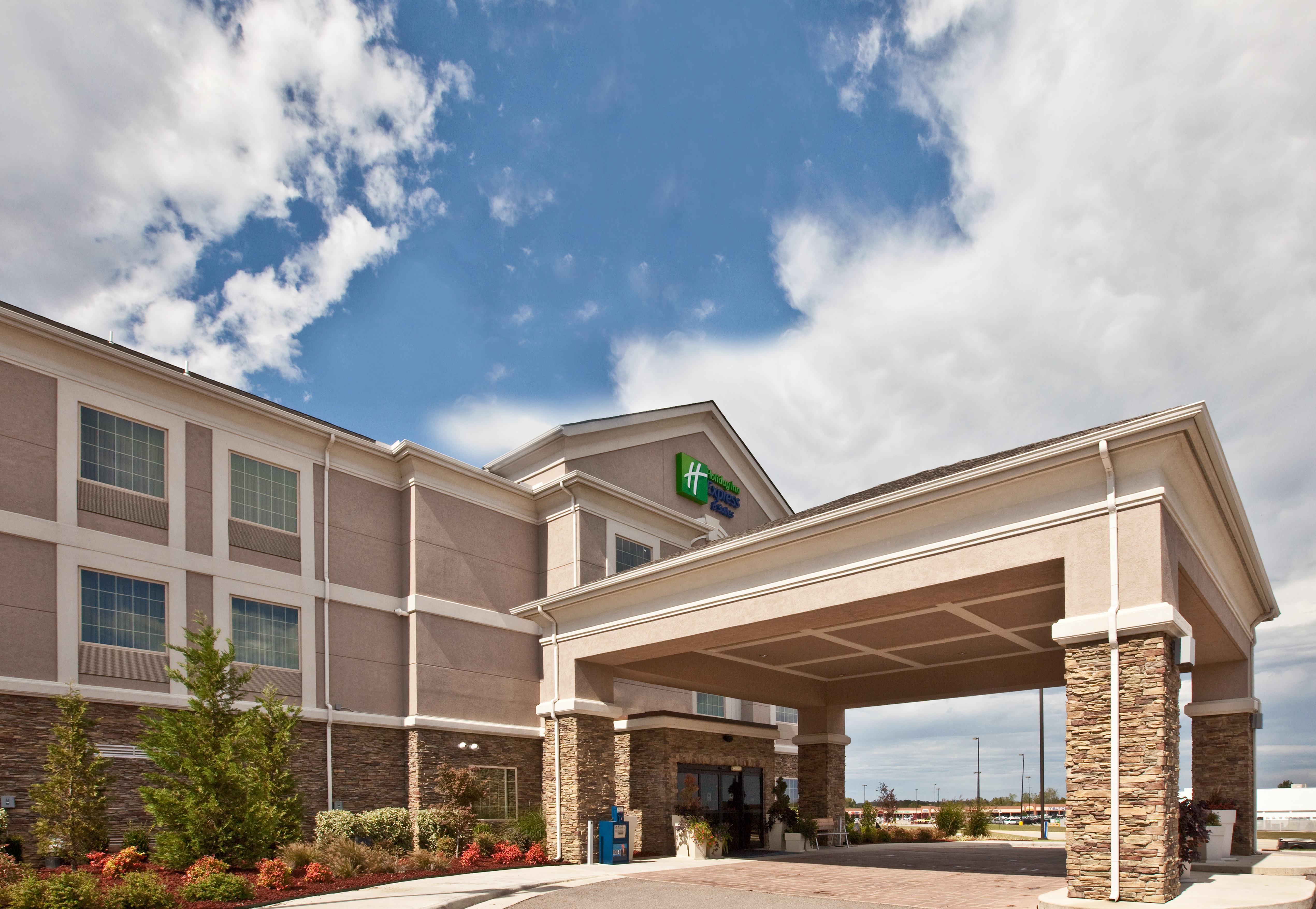 Holiday Inn Express Hotel And Suites Ada By Ihg Eksteriør billede